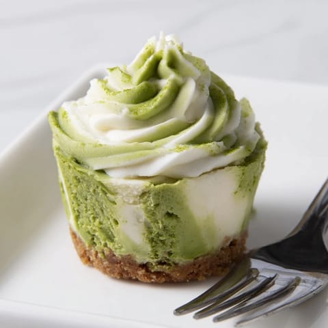 Matcha Swirl Snowdrift Cups